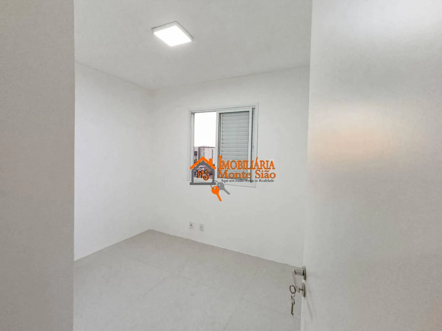 Imagem Apartamento com 2 dormitórios para alugar, 50 m² por R$ 2.880,00/mês - Vila Bremen - Guarulhos/SP