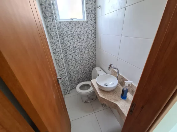 Imagem Casa em Világio no Campo Grande! São 2 suítes e vaga coberta!
