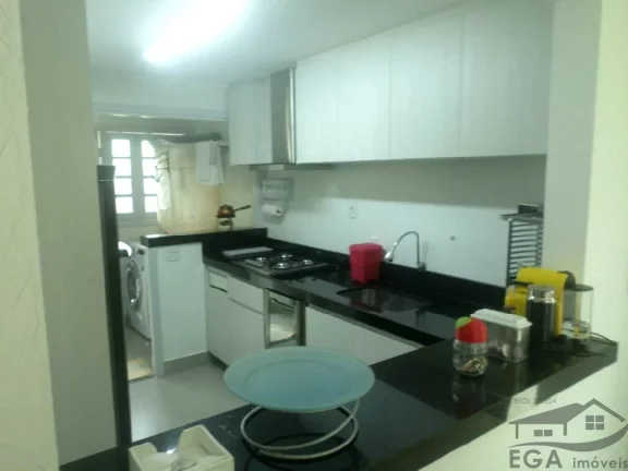 Imagem Casa Avenda Em Condominio de Alto Padrão