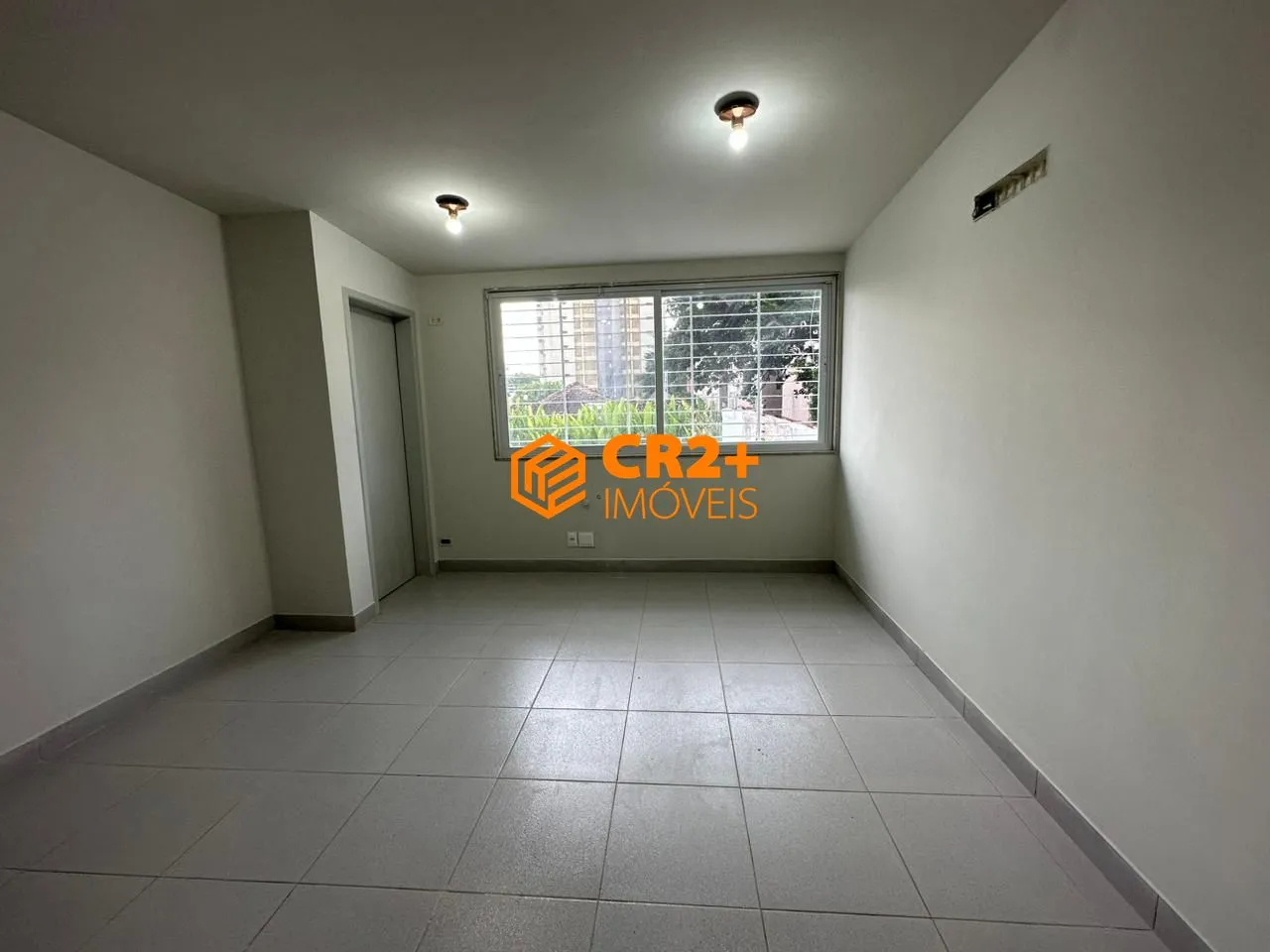 Imagem Vendo ou loco Prédio comércial 560 m² - Av. Agamenom Magualhães