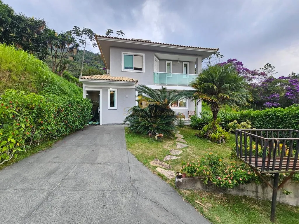 Imagem Casa em Condomínio para Venda em Teresópolis / RJ no bairro Tijuca