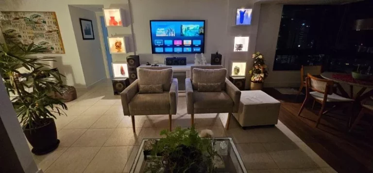 Imagem A 5ª Avenida Imóveis selecionou esse belíssimo apt. no Mansão Giovanni Bellini, Jardim Apipema: 3/4, suite + Gabinete 162m² + 3 garagens + Lazer