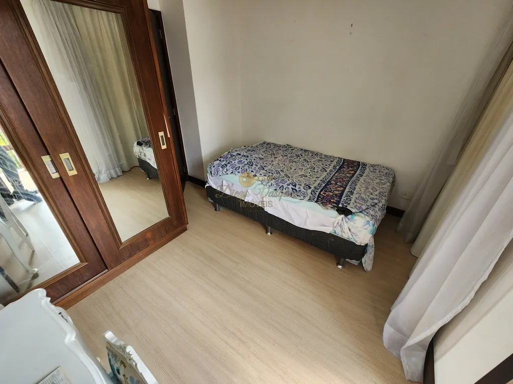 Imagem Casa em Condomínio para Venda em Teresópolis / RJ no bairro Parque do Imbui