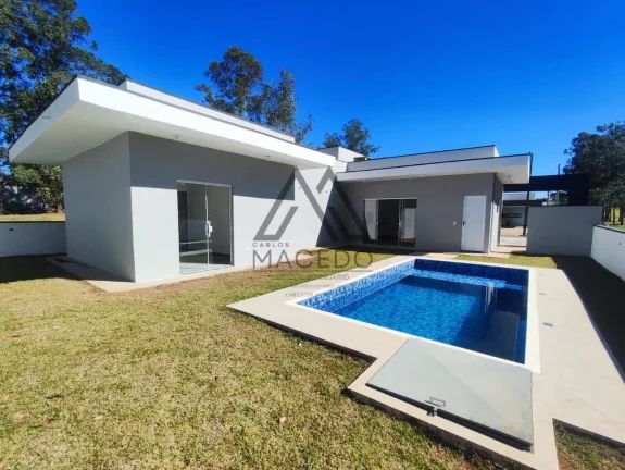 Imagem Casa Nova com 3 Suítes e Piscina no Ninho Verde I