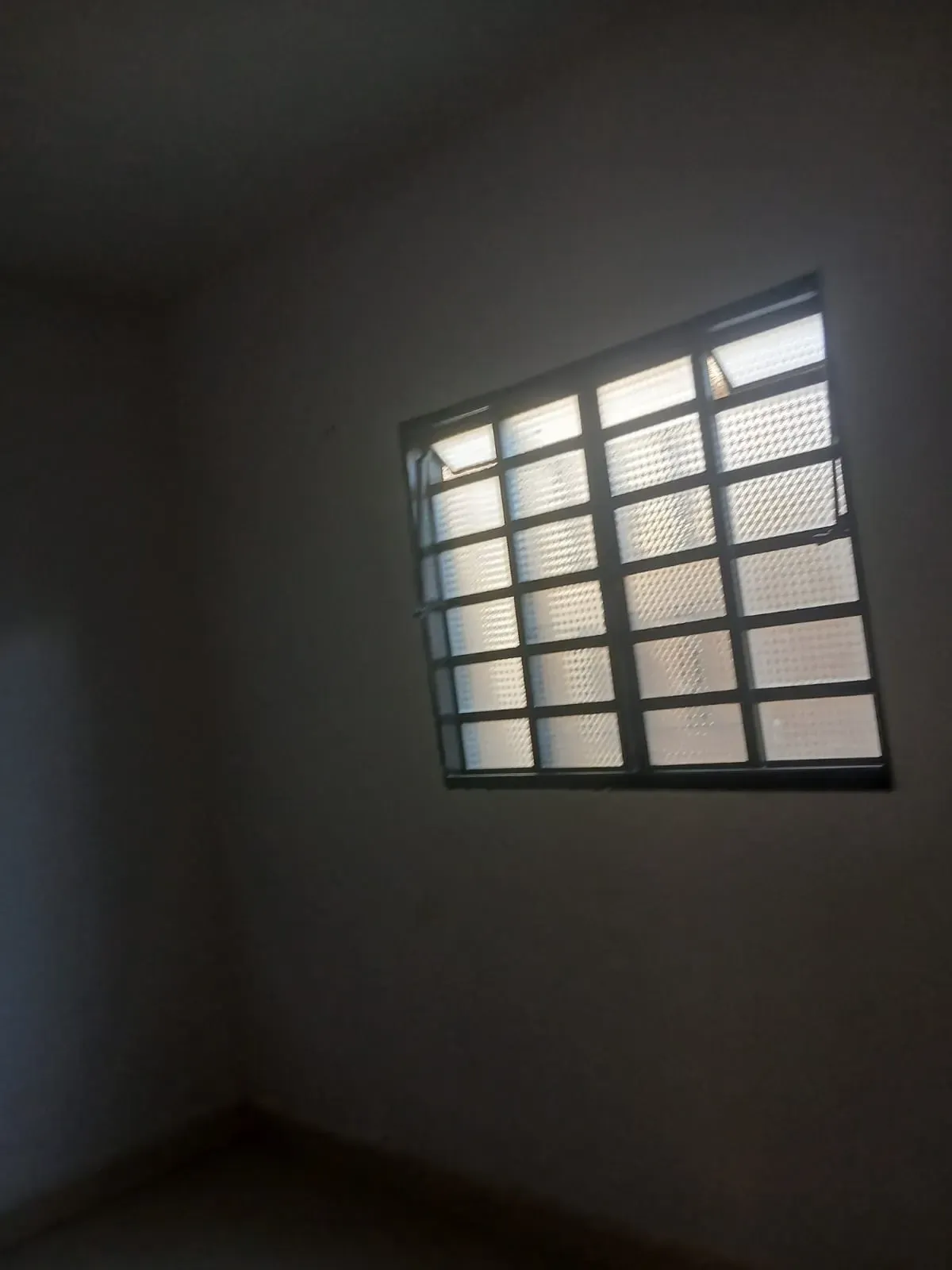Imagem Casa com 3 Quartos à Venda, 200 m² em Jardim São José - Goiânia