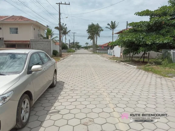 Imagem Casa Mista Próxima da Praia- Salinas- Balneário Barra do Sul /SC