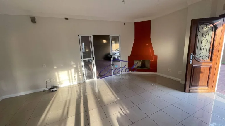 Imagem Casa com 5 suítes em Condomínio fechado na Granja Viana