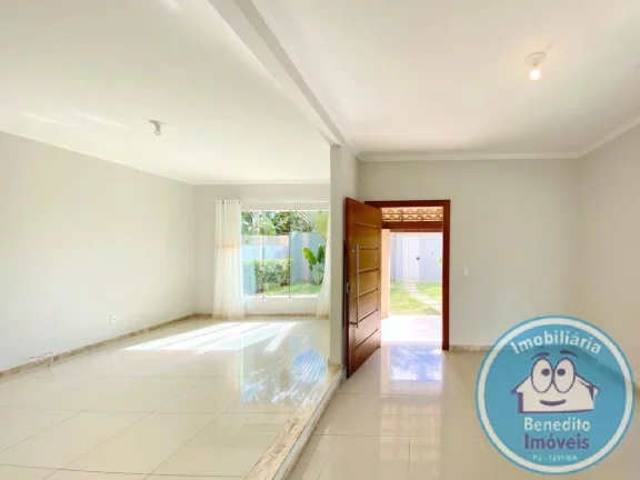 Imagem Vendo casa com 02 Pavimentos em Loteamento Fechado em Porto Seguro