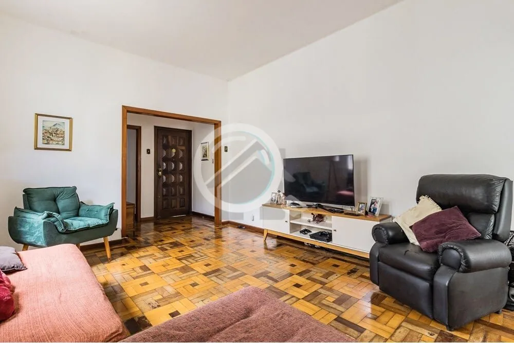 Imagem Descubra o apartamento dos seus sonhos em uma localização privilegiada no bairro Petrópolis, na A...