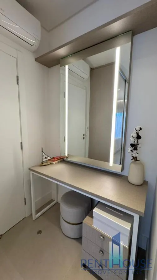 Imagem Apartamento com Terraço para Venda em Balneário Camboriú, CENTRO, 3 dormitórios, 3 suítes, 3 banheiros, 3 vagas
