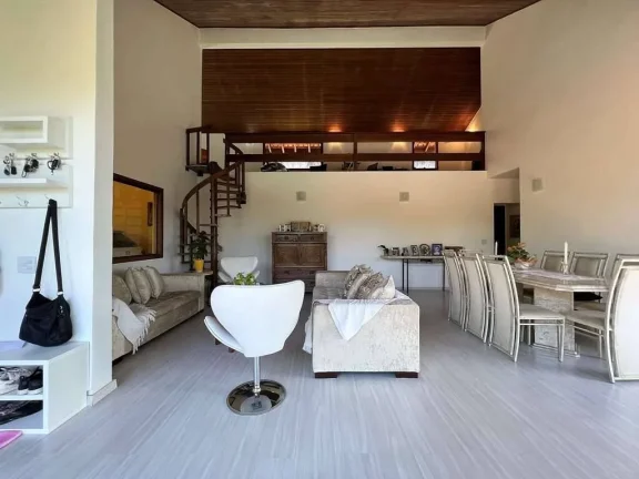 Imagem Fazendinha - 4d/2s TÉRREA privativa. Natureza, gourmet, piscina e VISTA!