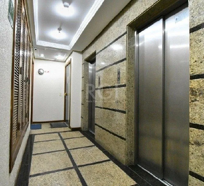Imagem Conjunto/Sala para Venda - 25.81m², 0 dormitórios, Menino Deus