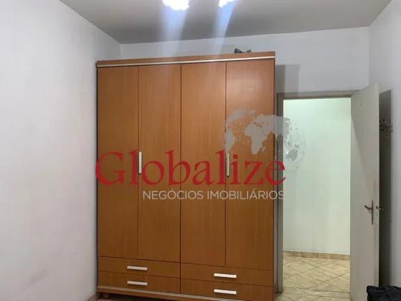 Imagem Apartamento de 2 dormitórios com 1 vaga de garagem no bairro da Vila Mathias em Santos por R$425.000,00.