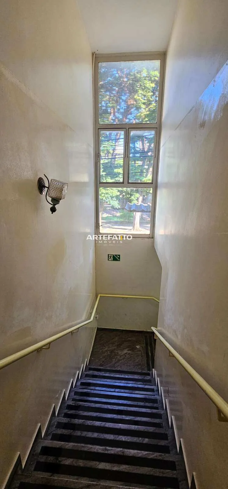 Imagem Prédio comercial à venda em Franca, Centro, 303.45m2