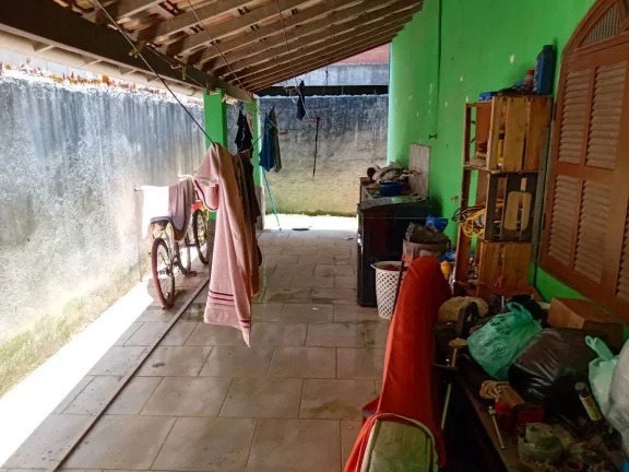 Imagem Casas no Bairro Vinhateiro, São Pedro da Aldeia/RJ