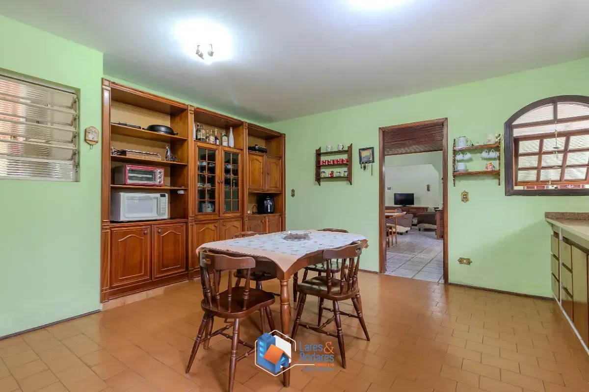 Imagem Casa para venda em Sítio Represa com 5 quartos, sendo 4 suítes, 365m²