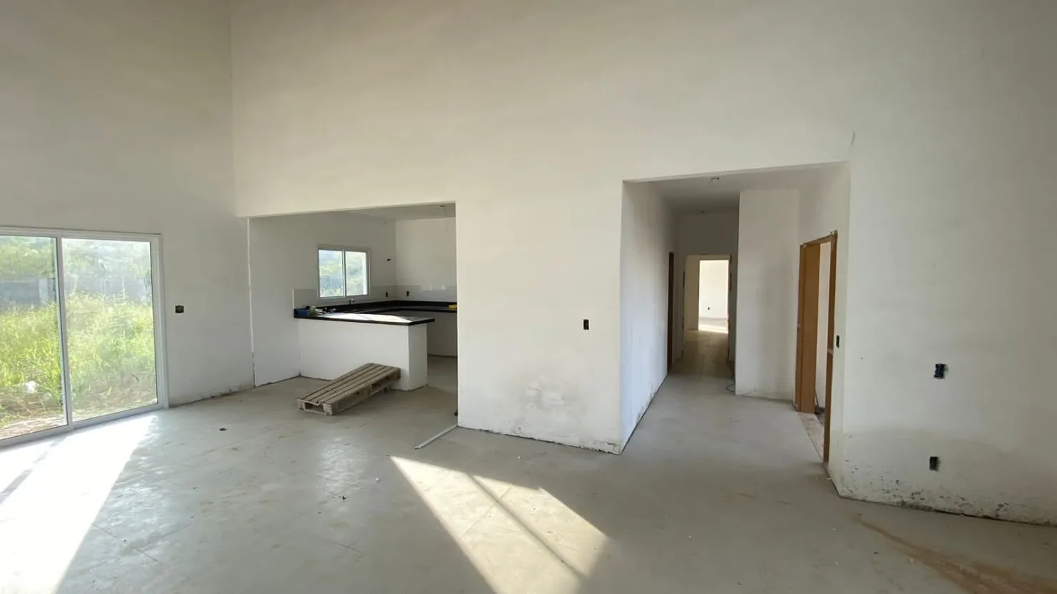 Imagem Casa à venda 3 Quartos, 1 Suite, 4 Vagas, 1025M², Condominio Village da Serra, Tremembé - SP | Condomínio Village da Serra