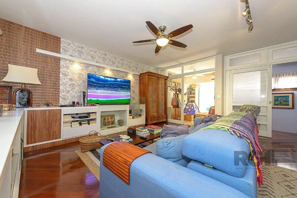 Imagem Casa em Condomínio à venda com 4 quartos 319 m² Rua Manoel Leao, Pedra Redonda, Porto Alegre