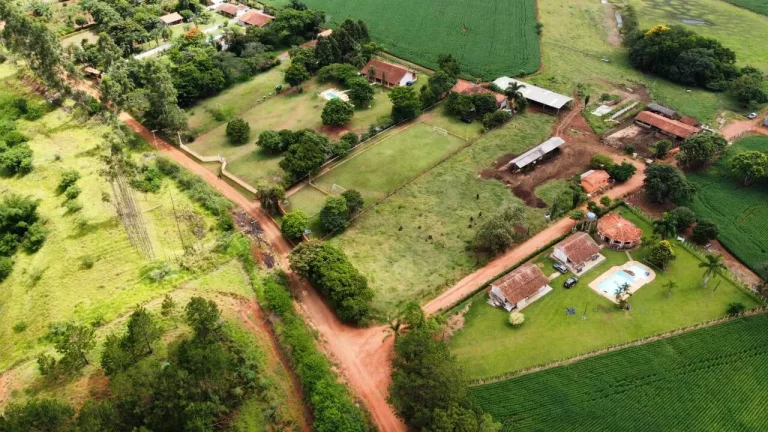 Imagem Sítio com 4 alqueires de TERRA VERMELHA em Tatuí interior de São Paulo