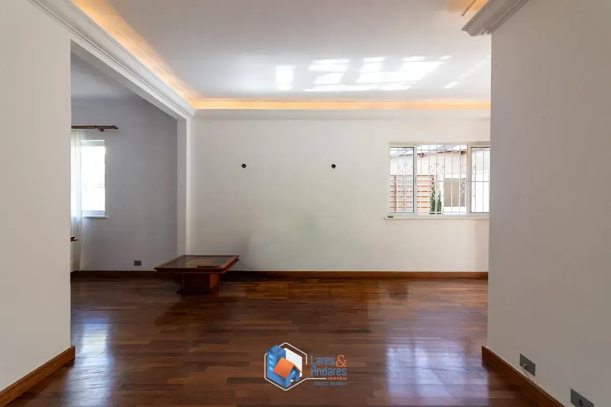 Imagem Casa para venda em Campo Belo com 4 quartos, sendo 3 suítes, 280m²