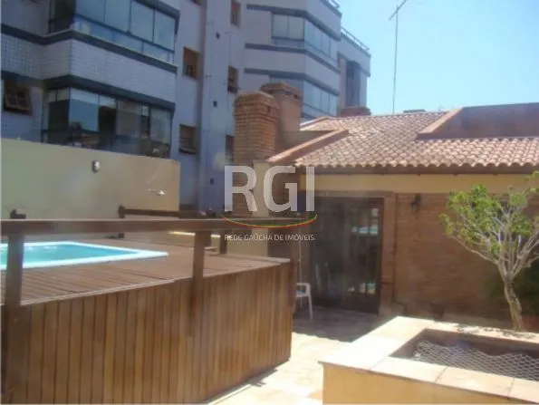 Imagem Outros para Venda - 664.91m², 9 dormitórios, sendo 3 suites, 6 vagas - São João