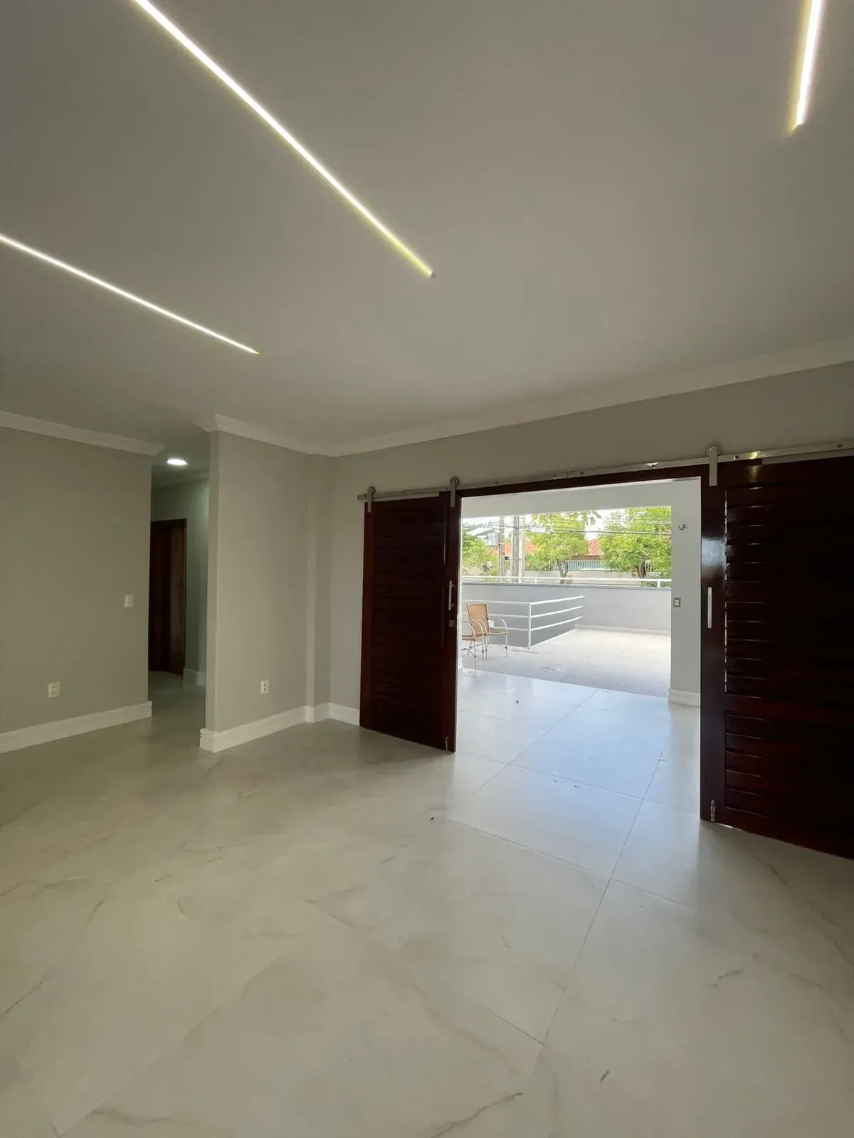 Imagem Casa com 4 Quartos à Venda, 160 m² em Praia do Futuro II - Fortaleza
