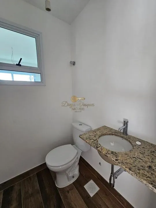 Imagem Cobertura para Venda em Teresópolis / RJ no bairro Pimenteiras