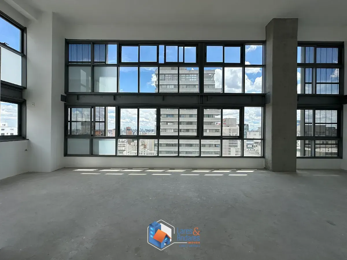 Imagem Duplex para venda em Cerqueira César com 2 quartos, sendo 2 suítes, 148m²