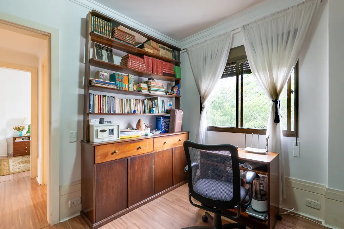 Imagem Apartamento para venda em Vila Andrade com 4 quartos, sendo 2 suítes, 200m2