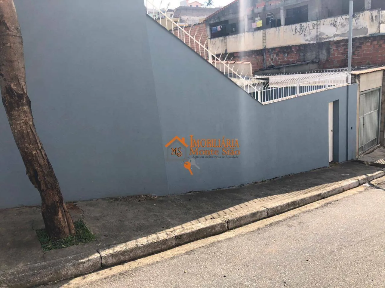 Imagem Sobrado com 5 dormitórios à venda, 365 m² por R$ 1.100.000,00 - Vila Medeiros - São Paulo/SP