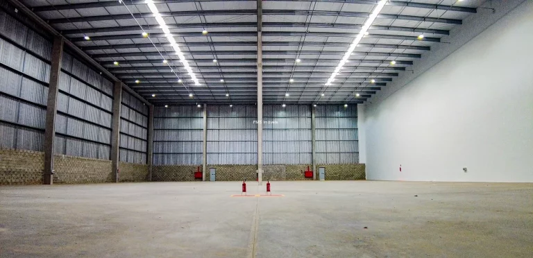 Imagem Galpão Comercial de Alto Padrão em Santa Júlia, Itupeva-SP: 2 banheiros, 6 vagas, 1.251,60 m² - Venda ou Locação!