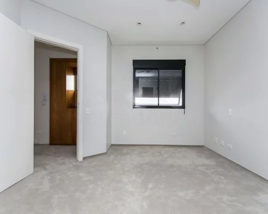 Imagem Apartamento Duplex ensolarado em Pinheiros com 130m², 1suíte e 2 vagas.