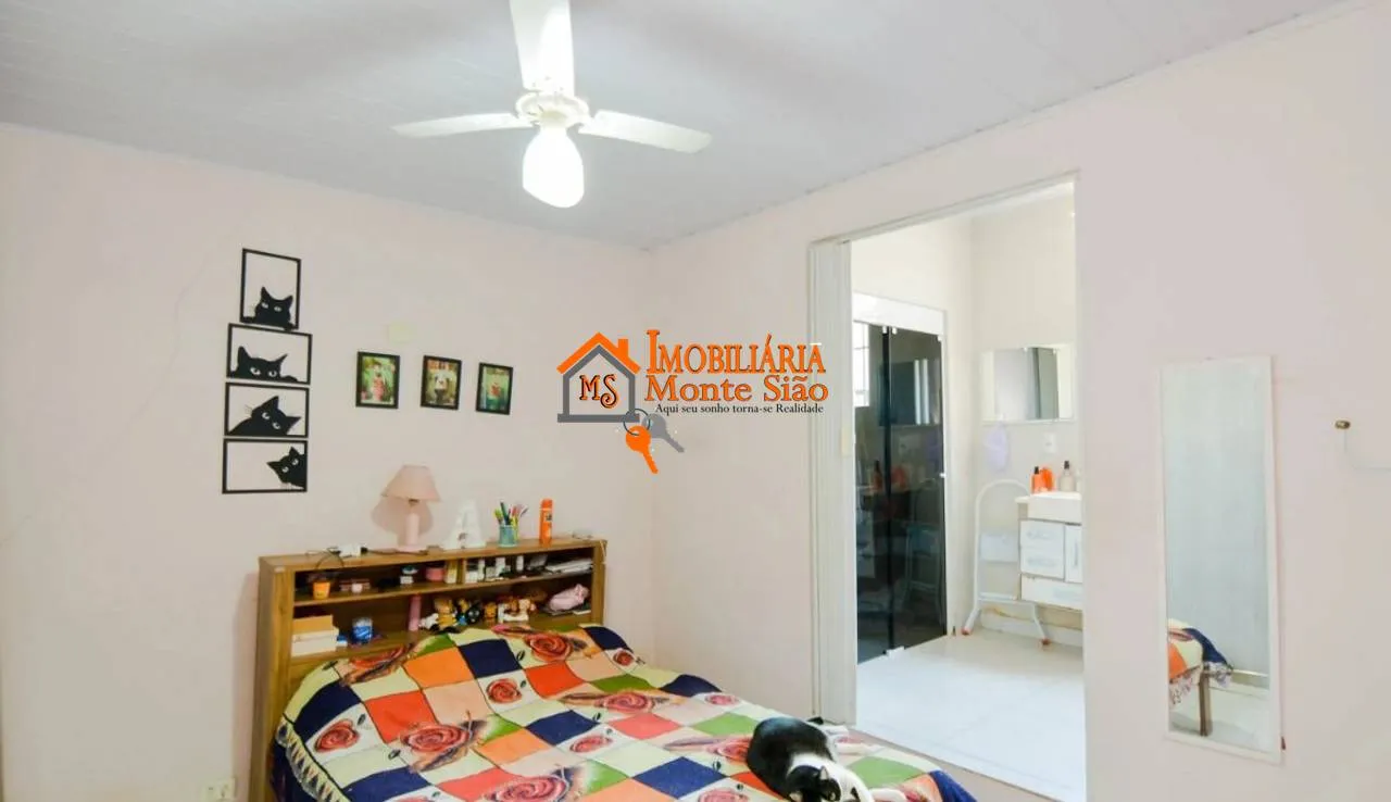 Imagem Sobrado com 3 dormitórios à venda, 266 m² por R$ 600.000 - Jardim Paraventi - Guarulhos/SP