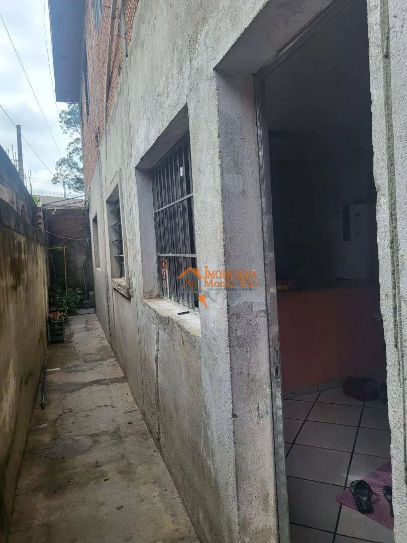 Imagem Sobrado com 5 dormitórios à venda, 125 m² por R$ 320.000,00 - Taboão - Guarulhos/SP