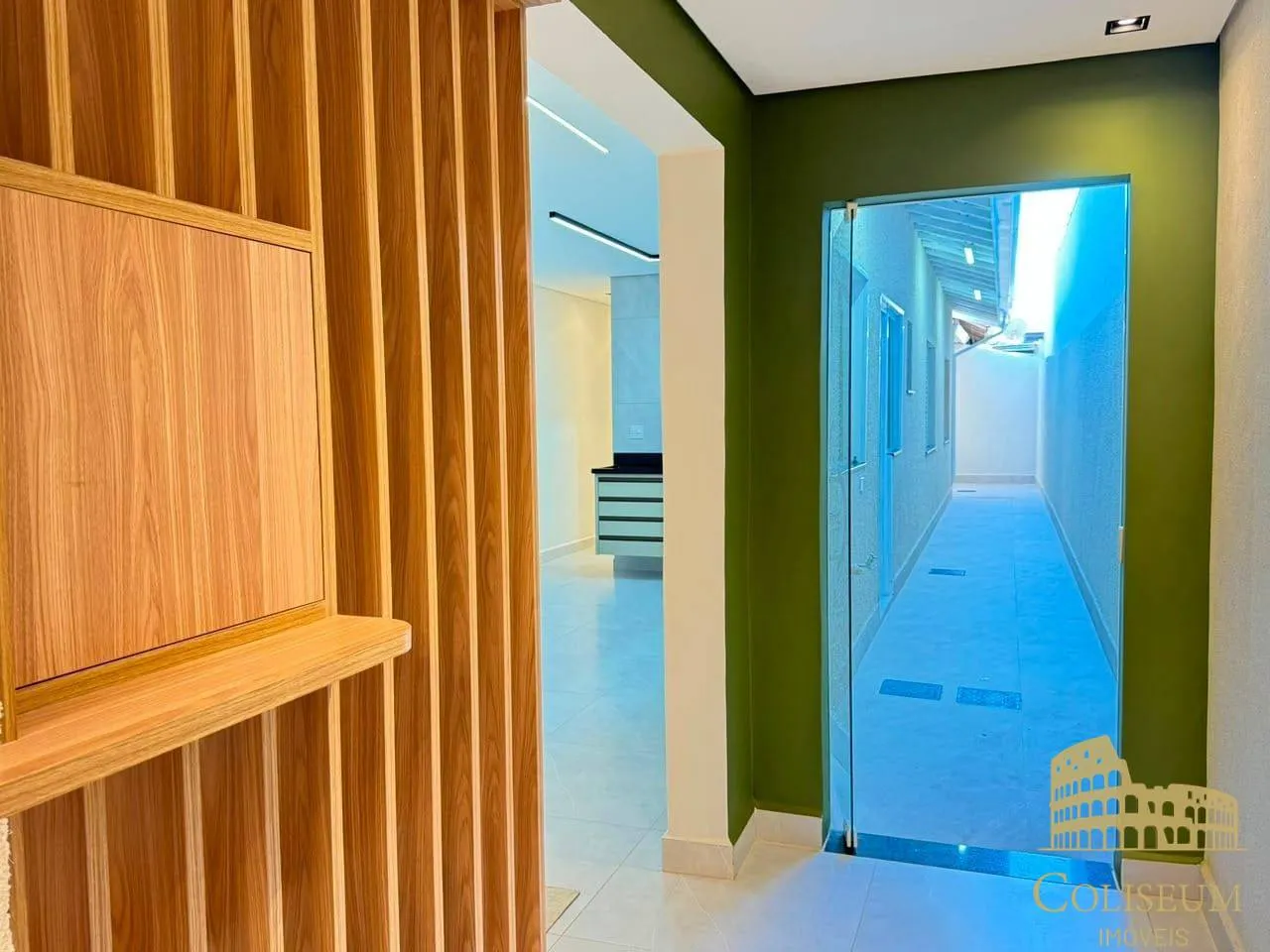 Imagem Linda Casa na Vila Guilhermina, 3 Dorms c/2 suítes, 2 Vagas - Fino Acabamento