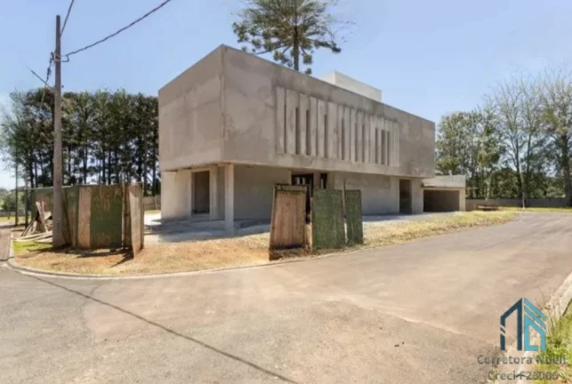 Imagem Casa com 620 m², 04 suítes, 04 vagas em condomínio no Orleans/Santa Felicidade em Curitiba PR