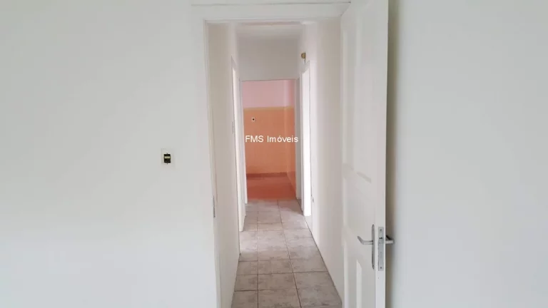 Imagem Casa com 91m2 à venda no Rio Pequeno.