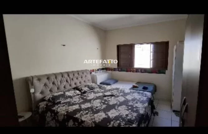 Imagem VENDE-SE CASA VILA IMPERADOR