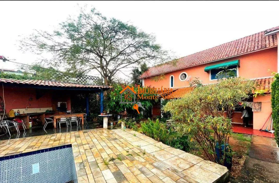Imagem Casa com 3 dormitórios à venda, 388 m² por R$ 1.100.000,00 - Jardim Santo Afonso - Guarulhos/SP