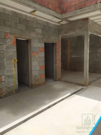 Imagem Casas à Venda com 3 Quartos e 1 Banheiro, Com 100 m² Por 800.000,00