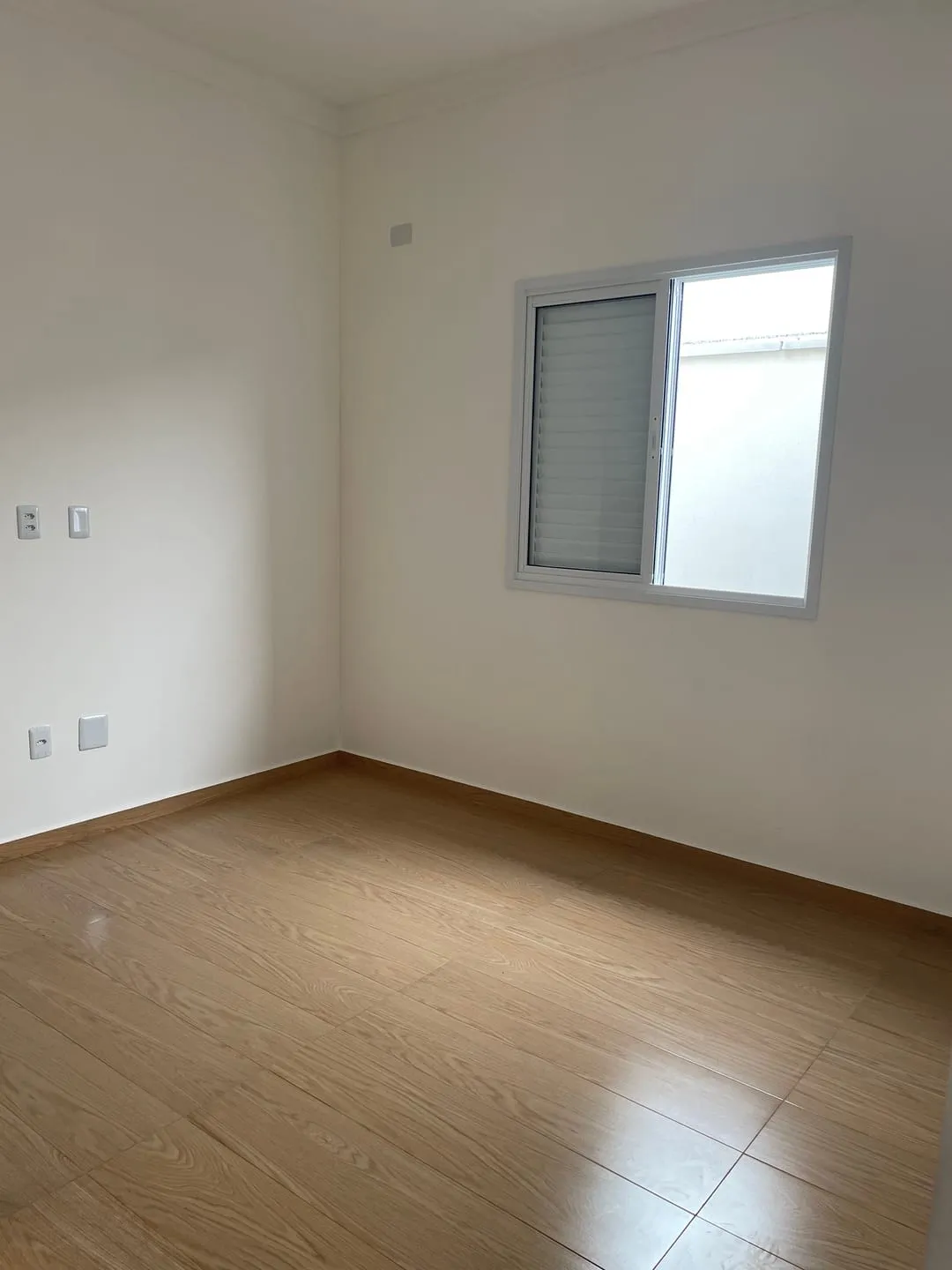 Imagem Casa à venda 3 Quartos, 1 Suite, 4 Vagas, 258M², Campo Alegre, Pindamonhangaba - SP | Condomínio Moema Ville