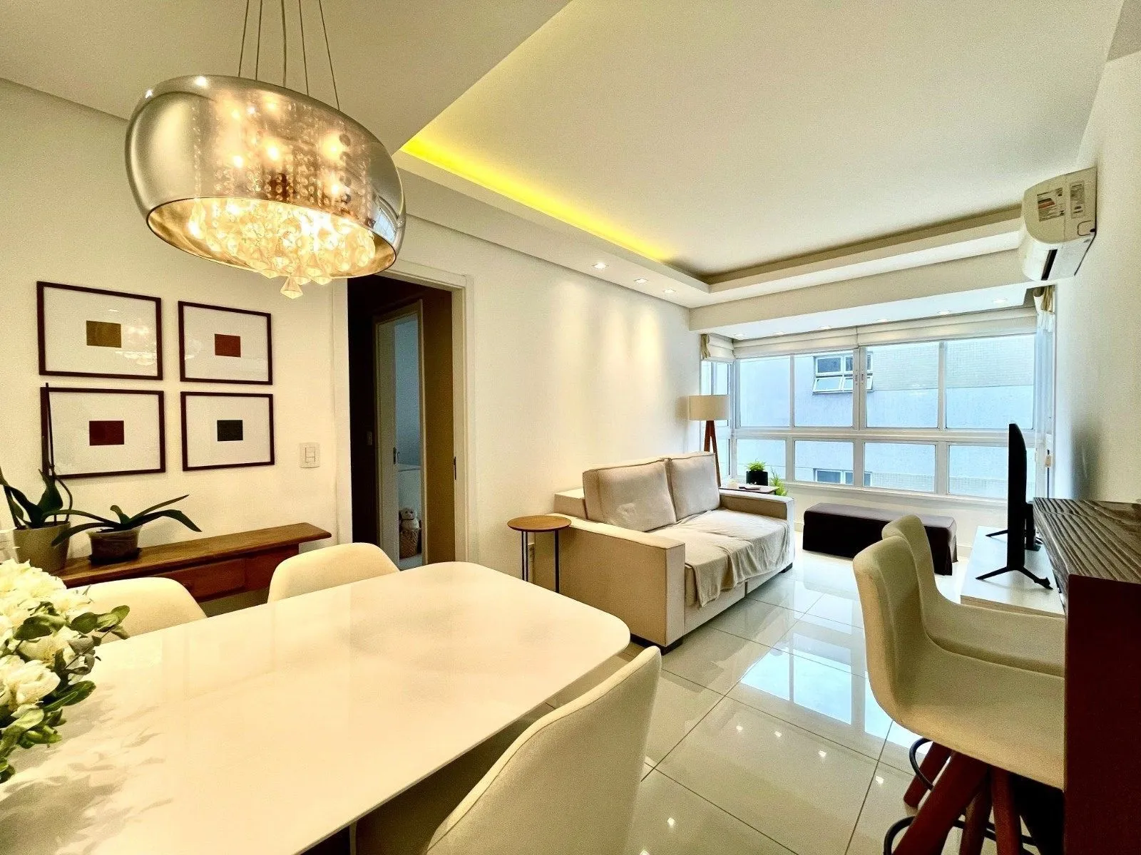 Vende-se apartamento com 2 quartos (1 suíte), 65m² e 2 vagas - Higienópolis