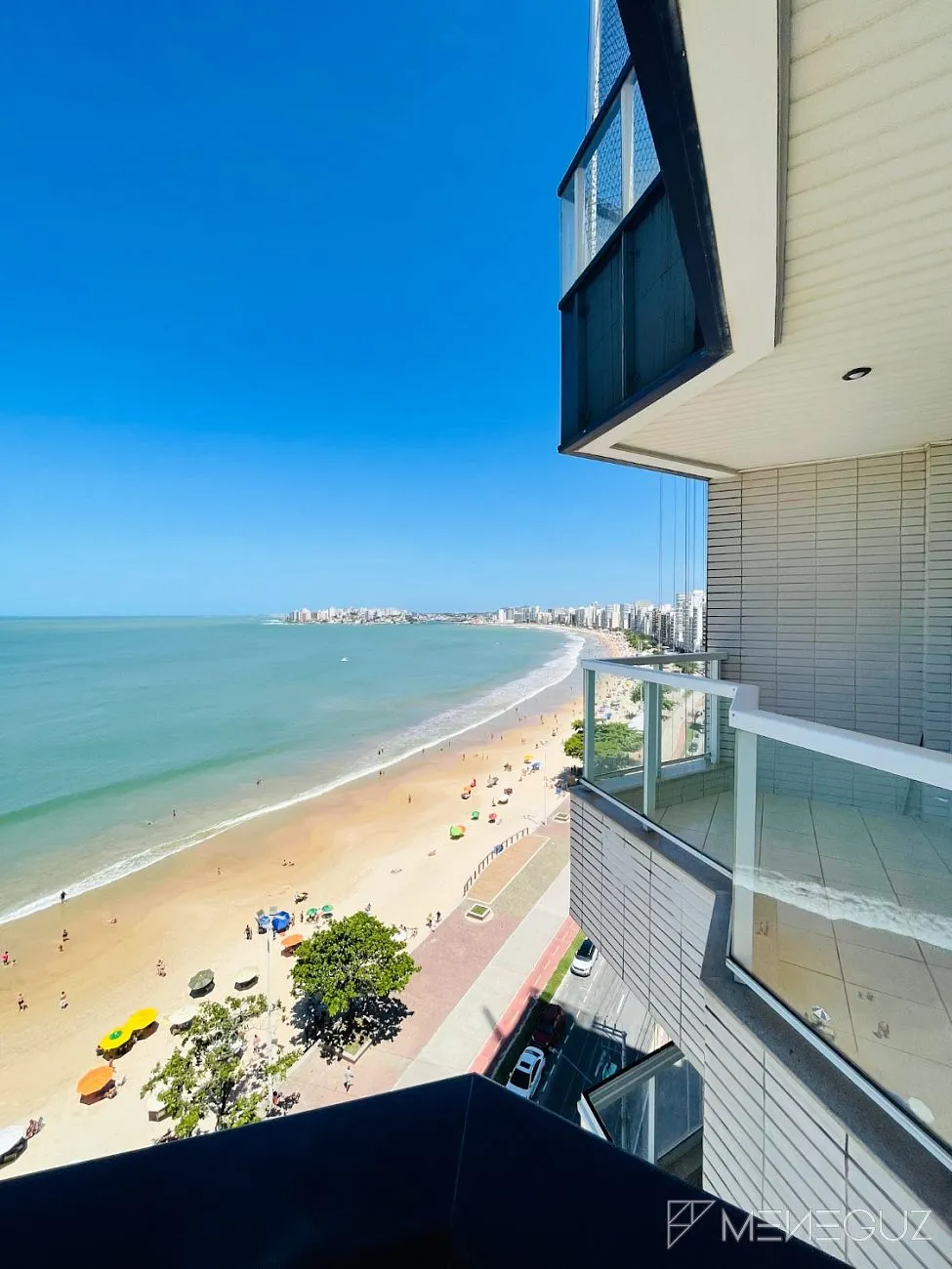 Imagem APARTAMENTO 3 QUARTOS DE FRENTE TOTAL PARA O MAR DA PRAIA DO MORRO, TOTALMENTE MOBILIADO