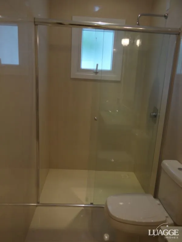 Imagem Casa para Venda - 305m², 3 dormitórios, sendo 3 suites, 4 vagas - Nonoai