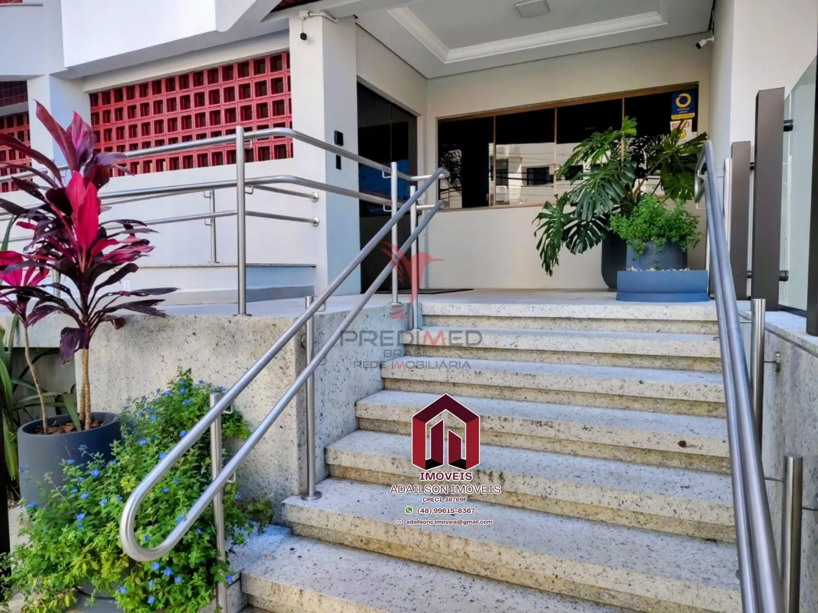 Imagem Apartamento Venda 3 dormitórios com suíte - Bairro Agronômica - Florianópolis SC - Brasil