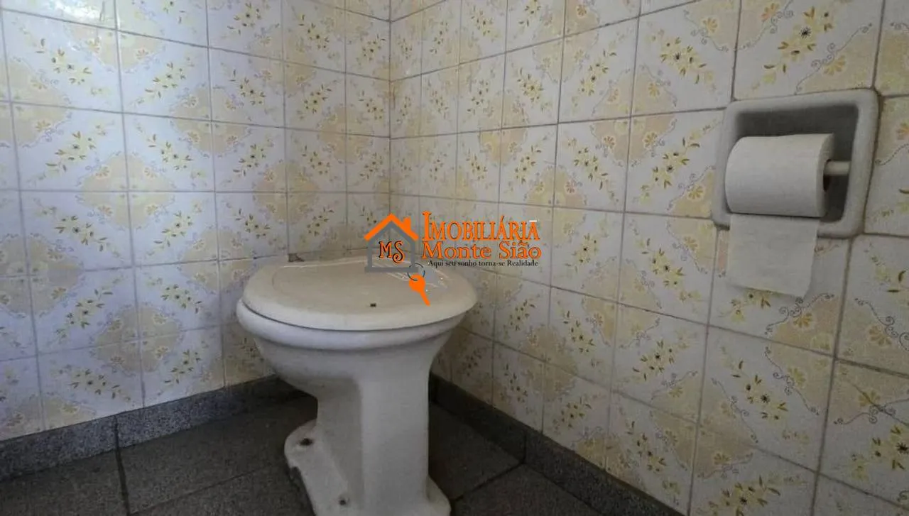 Imagem Sobrado com 2 dormitórios à venda, 242 m² por R$ 750.000,00 - Jardim Vila Galvão - Guarulhos/SP