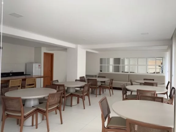 Imagem A 5ª Avenida selecionou esse apartamento a venda, c/ 2/4, suite, 68,05m2, andar alto, vista mar no Residencial Mário Quintana - Barra por R$695.000,00
