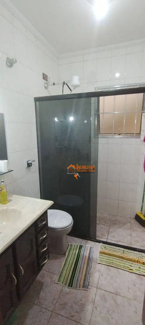 Imagem Sobrado com 3 dormitórios à venda, 240 m² por R$ 550.000,00 - Jardim Las Vegas - Guarulhos/SP
