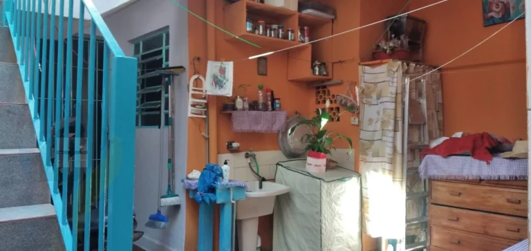 Imagem Casa de 2 dormitórios sendo 1 suíte, 3 banheiros, 2 vagas, com 131m² em Taboão, São Bernardo do Campo