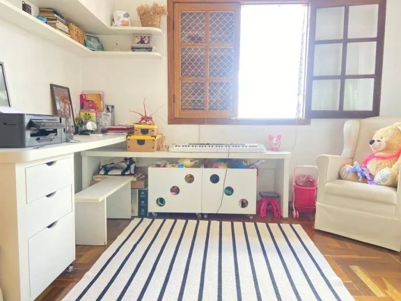 Imagem Casa com 3 quartos à venda, 240 m² por R$ 800.000 - Vila D'Este - Cotia/SP